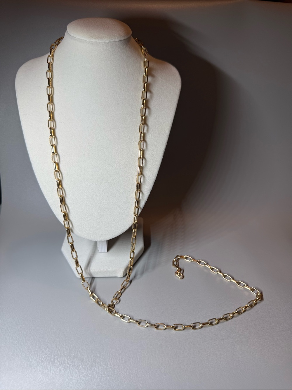 Elegant Gold Paperclip Chain Necklace - Women Jewelry
